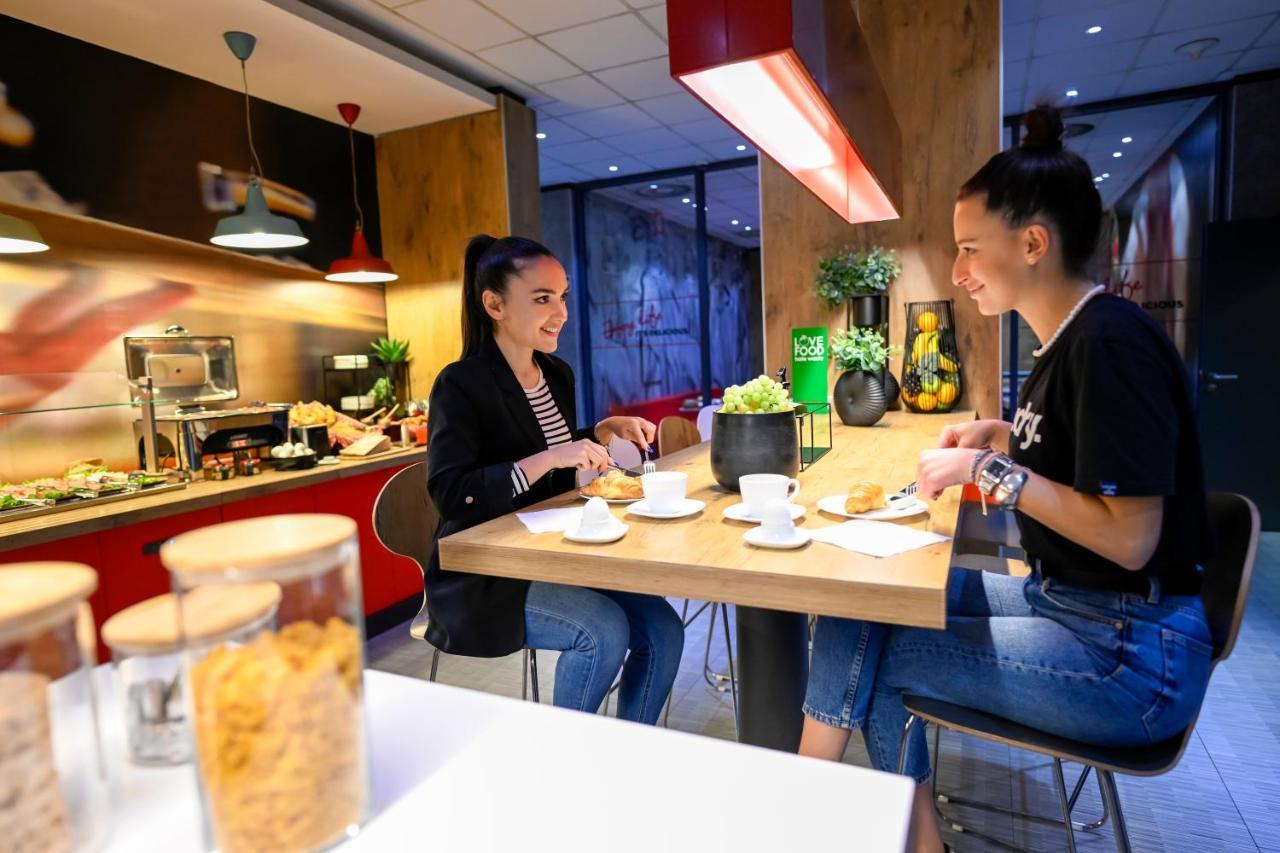 斯科普里市中心宜必思酒店 外观 照片